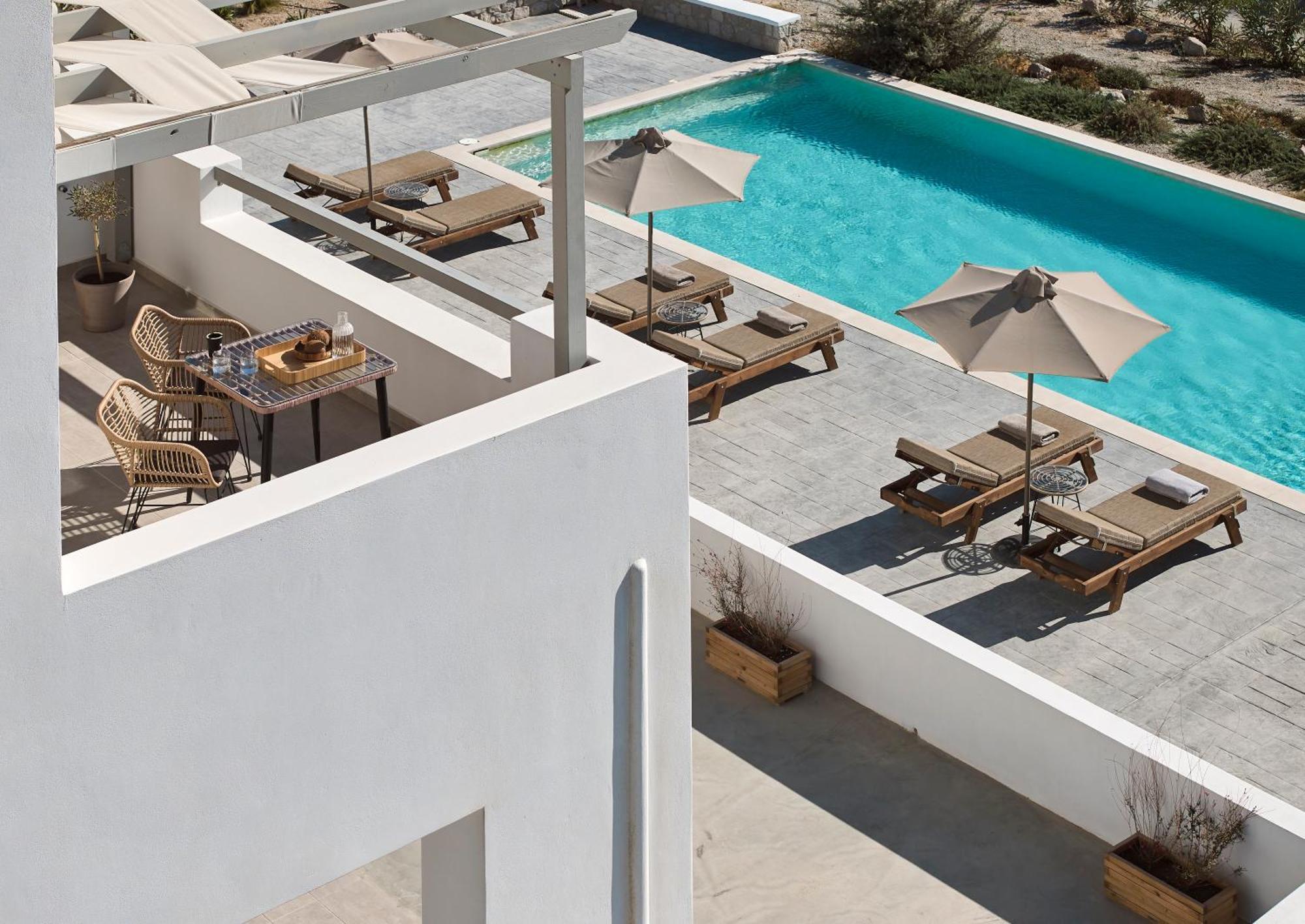 Kedros Milos Suites 아다마스 외부 사진