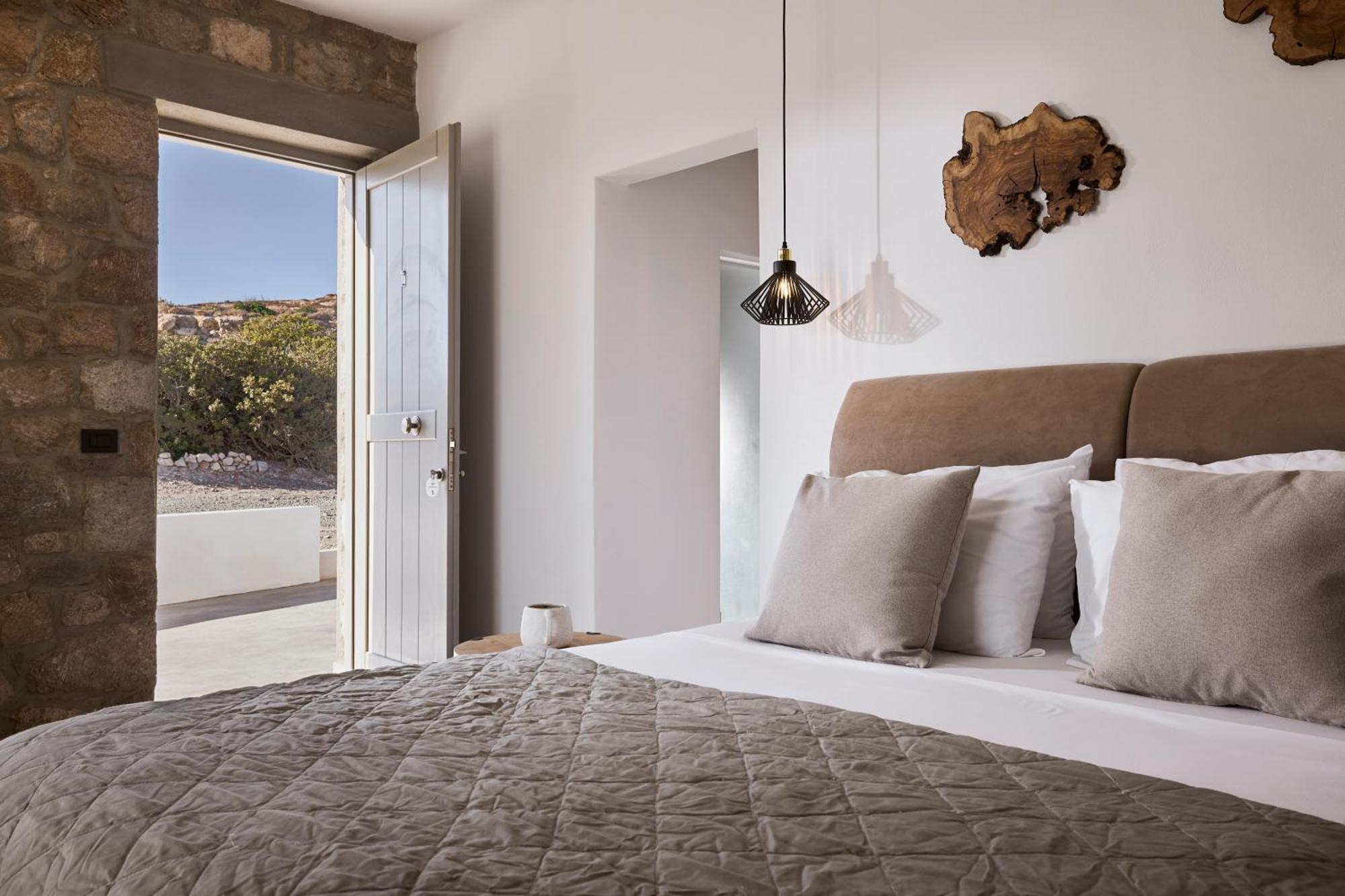 Kedros Milos Suites 아다마스 객실 사진