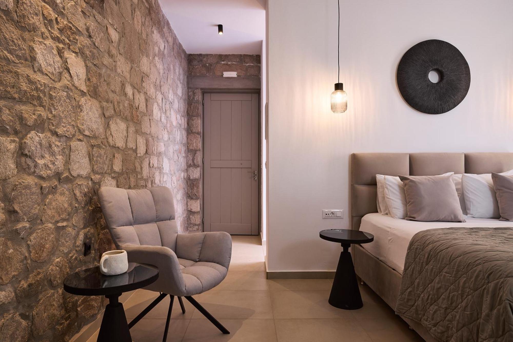 Kedros Milos Suites 아다마스 외부 사진