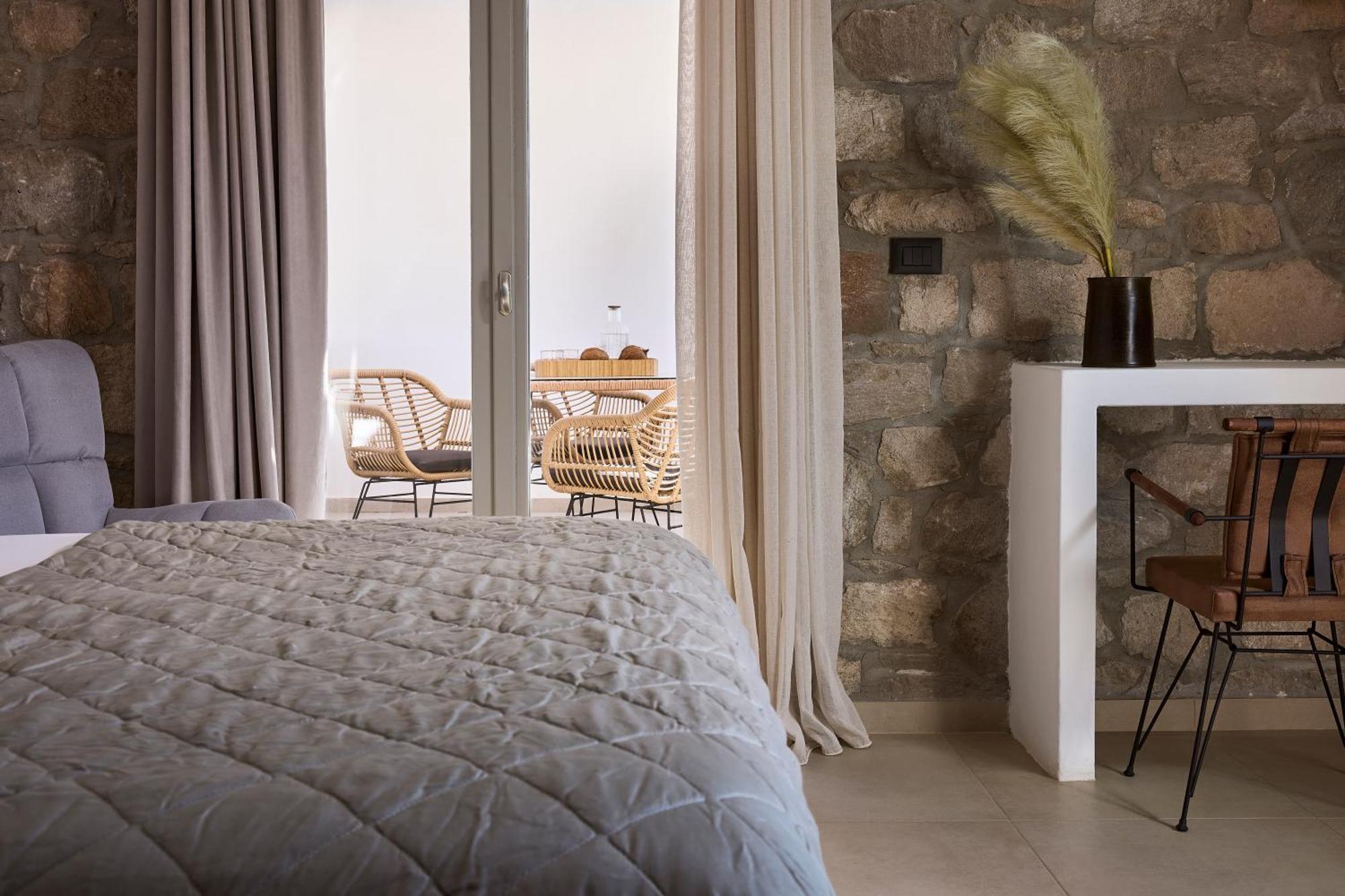 Kedros Milos Suites 아다마스 객실 사진