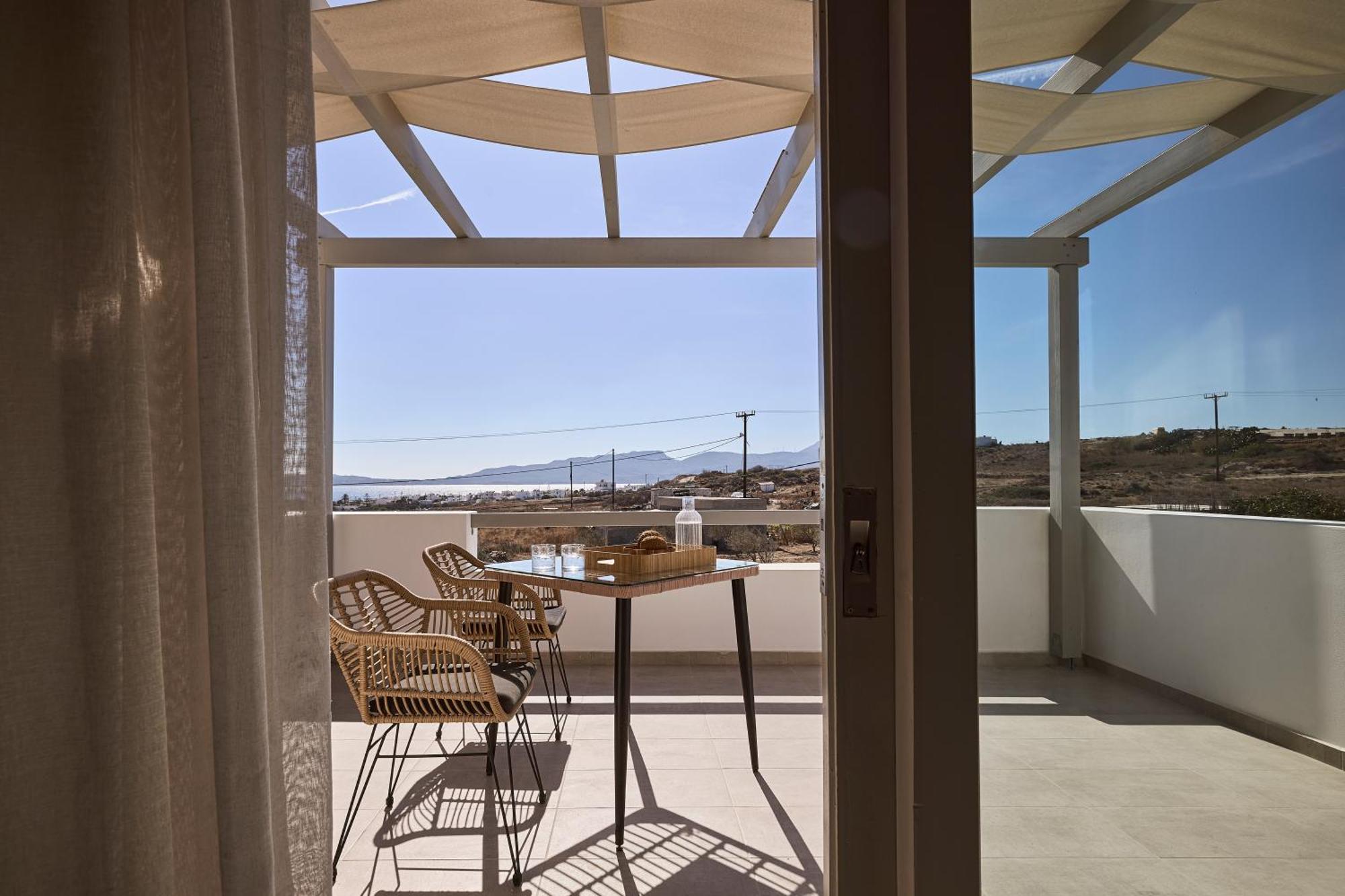 Kedros Milos Suites 아다마스 객실 사진
