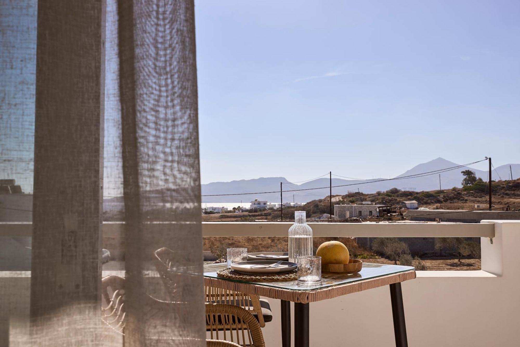 Kedros Milos Suites 아다마스 객실 사진